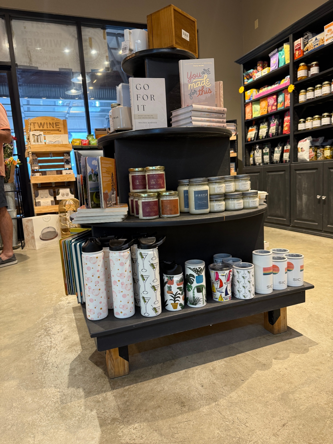 Gifts, candles & books